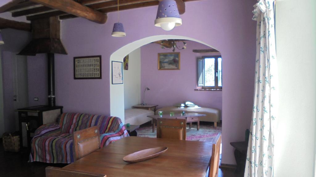 Гостевой дом La Casina Di Giannetto Седжано Экстерьер фото